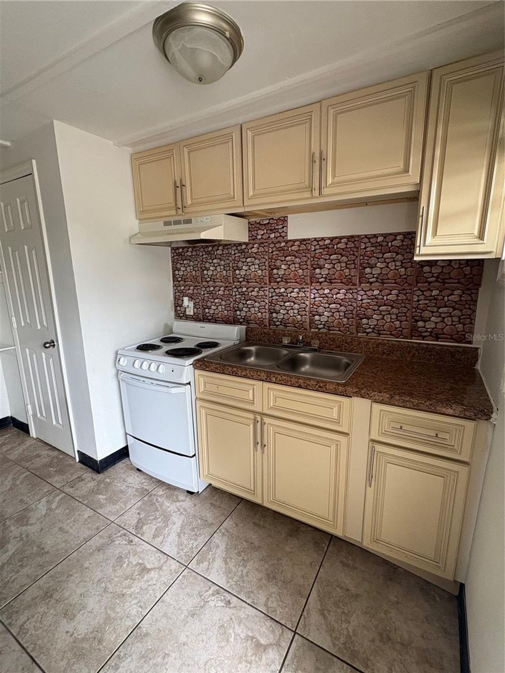 Photo of 14846 17th Street, Dade City, FL 33523 (MLS # TB8499995)