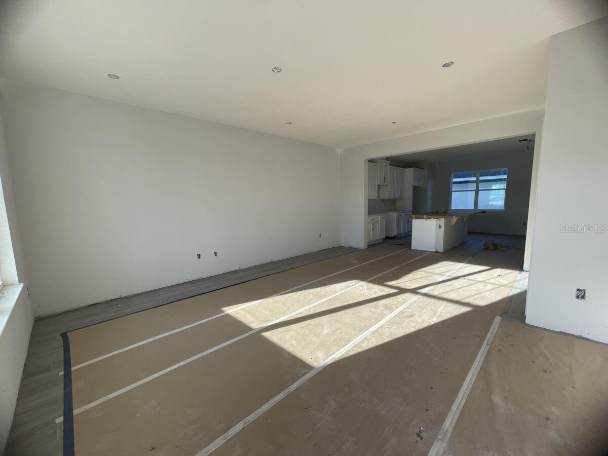 1356 LUMPINI STREET