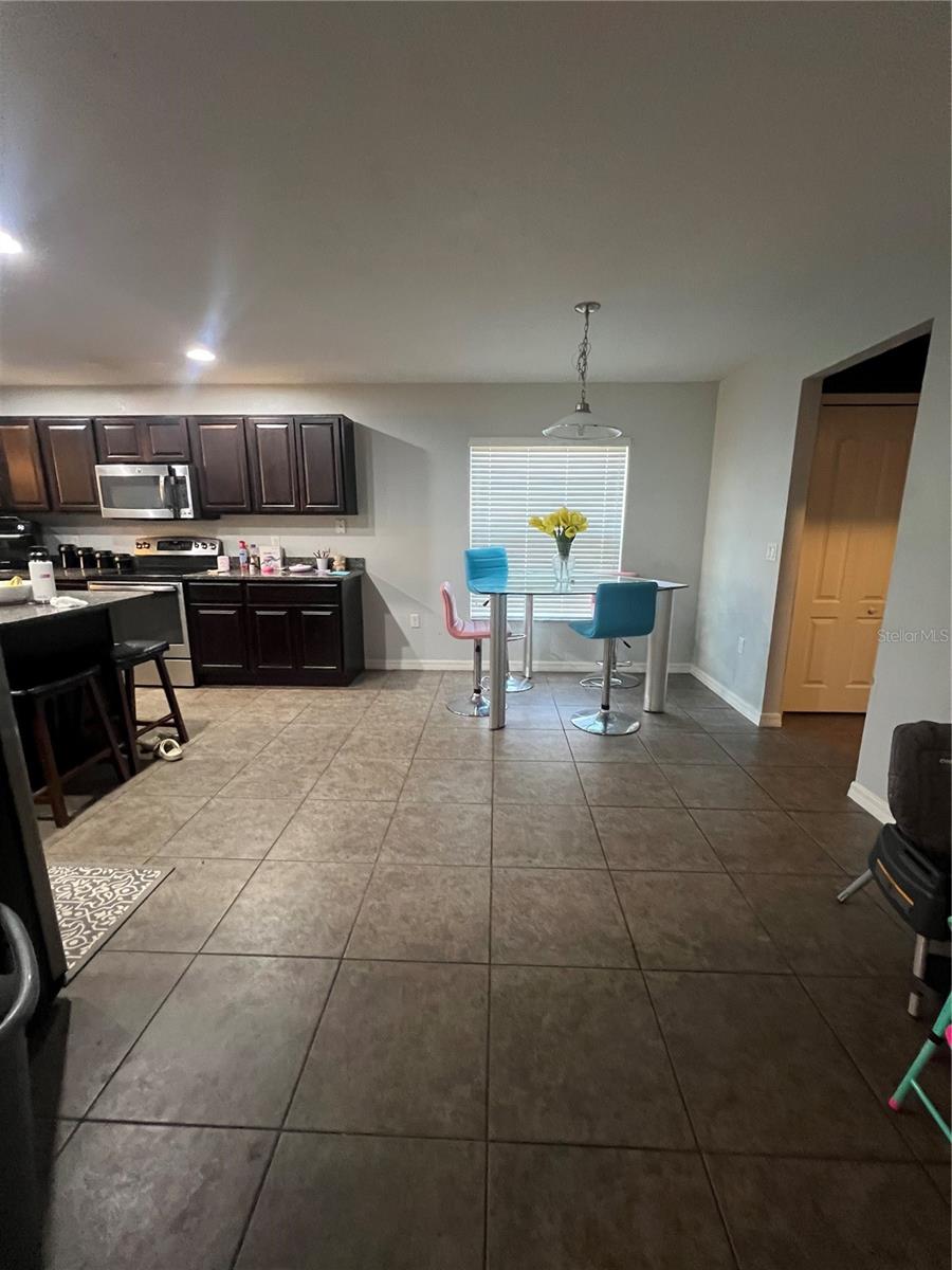 ABBEY GLEN I A-E - Residential