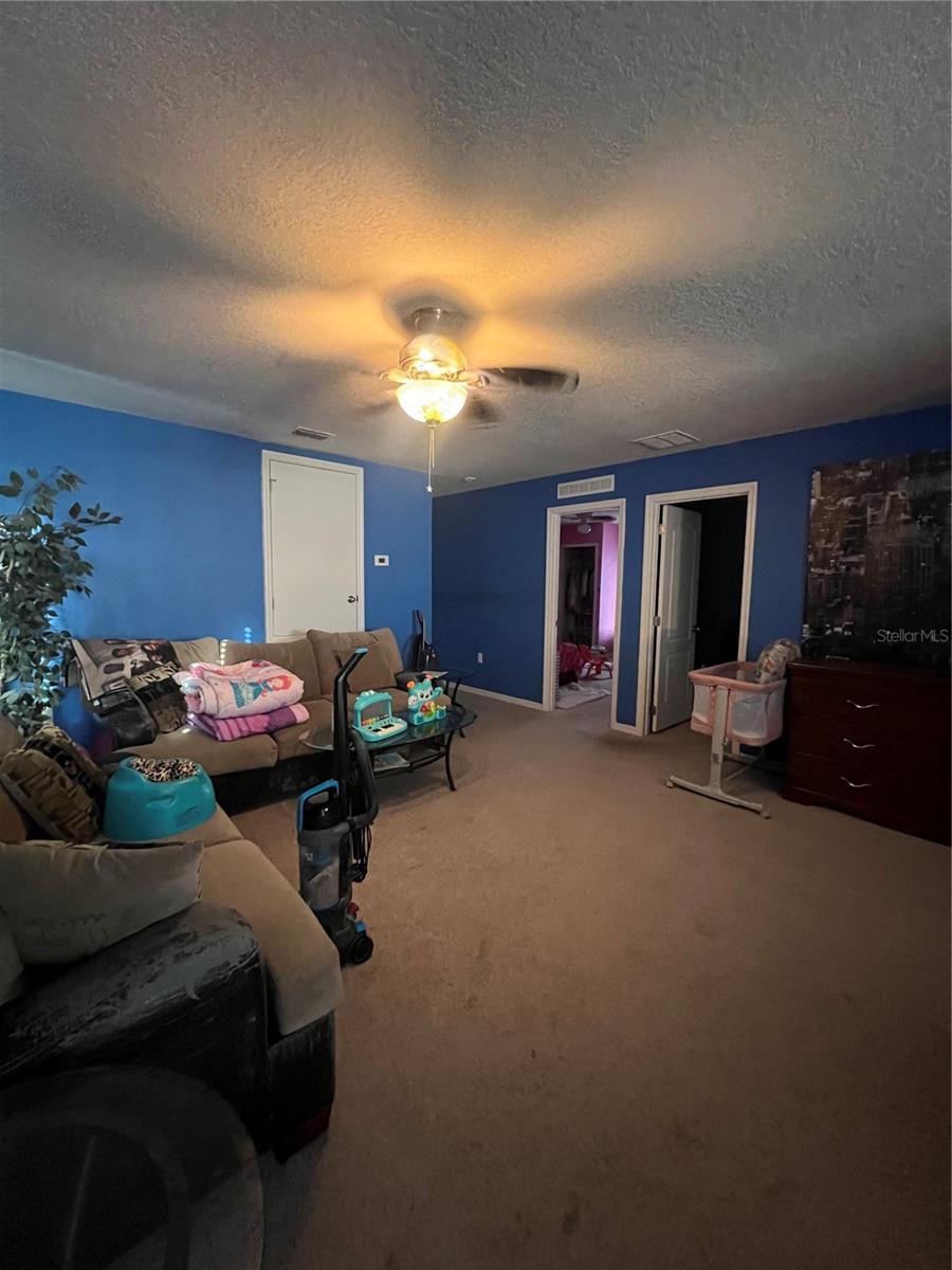 ABBEY GLEN I A-E - Residential