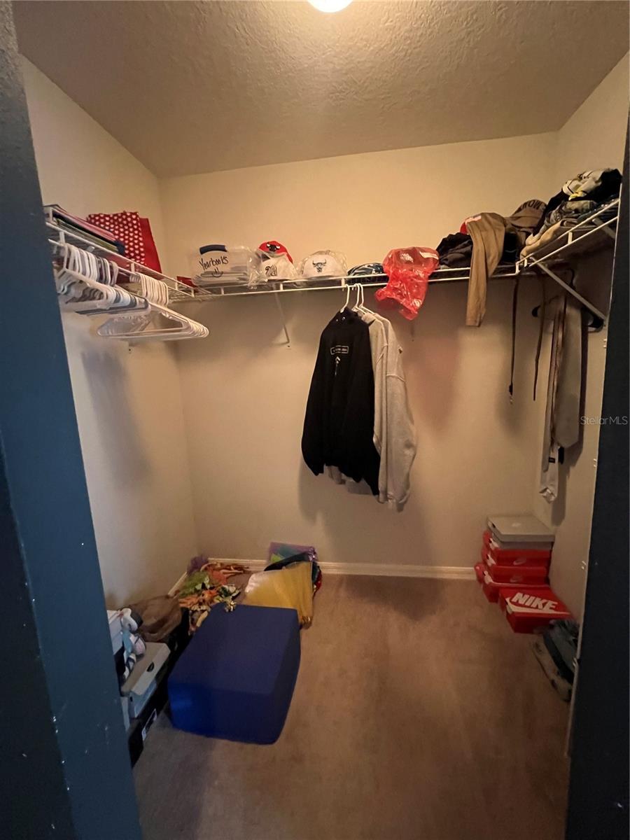 ABBEY GLEN I A-E - Residential