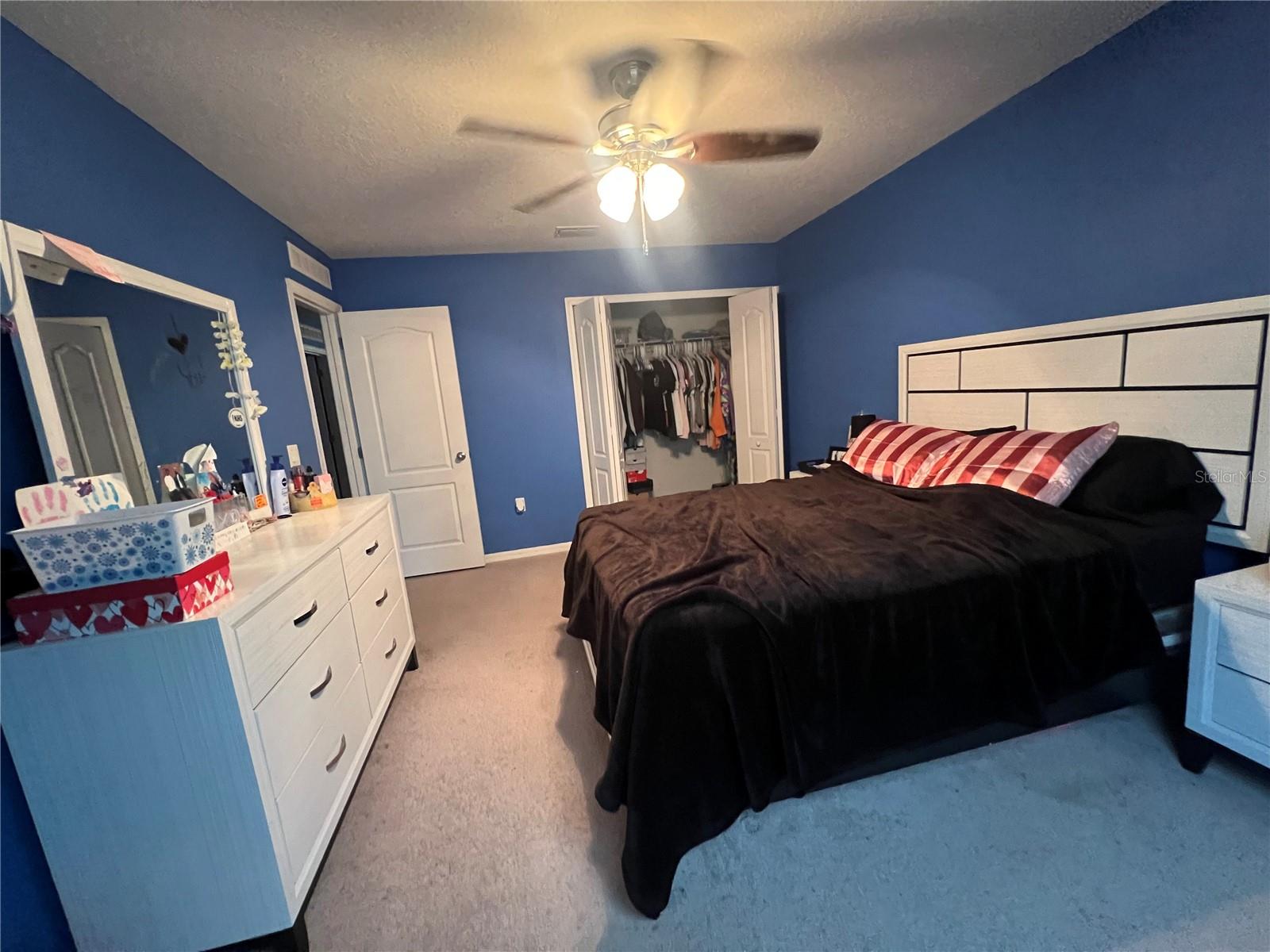 ABBEY GLEN I A-E - Residential