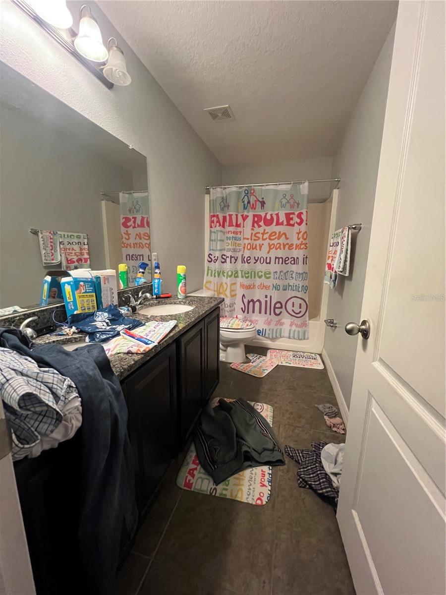 ABBEY GLEN I A-E - Residential