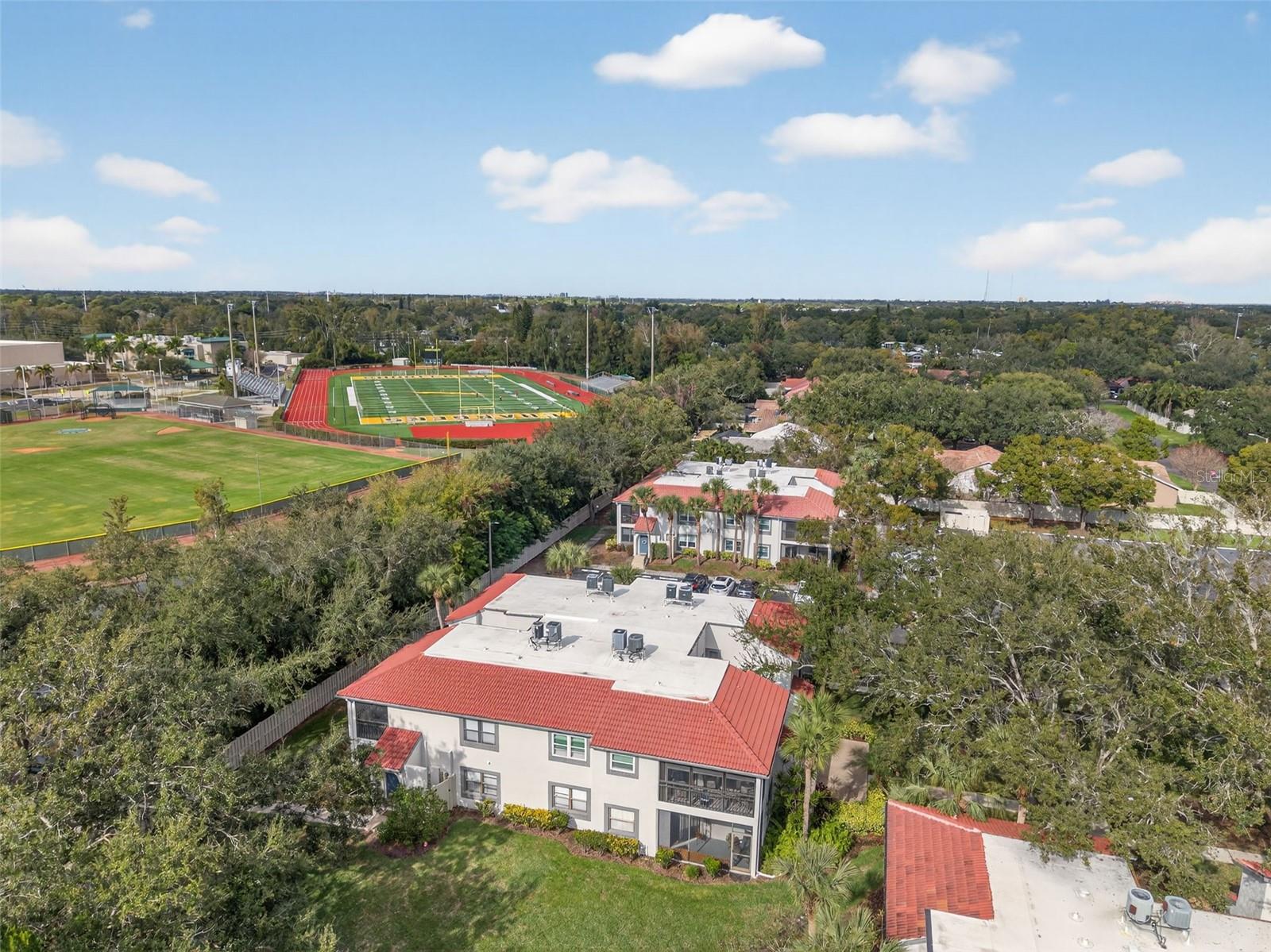 PLAZA VILLAS ONE CONDO - Residential Lease