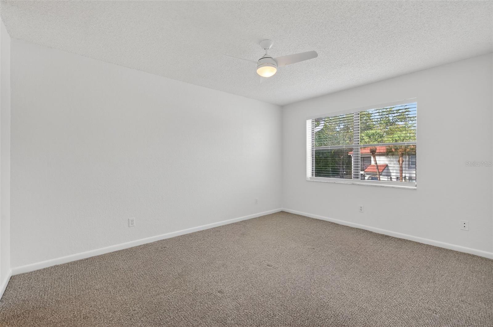 PLAZA VILLAS ONE CONDO - Residential Lease