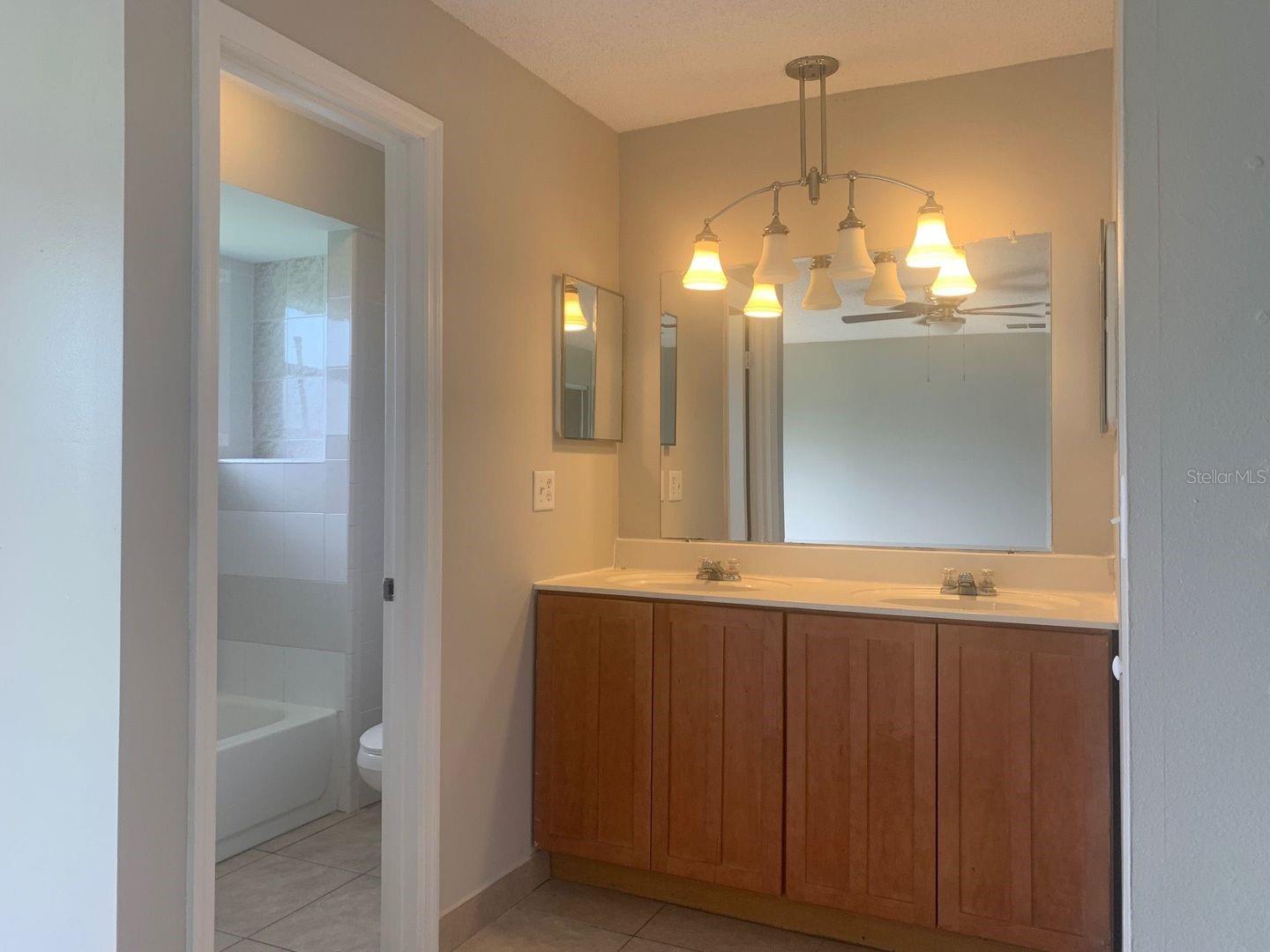 POINCIANA RE-PLAT PT NBRHD 01 VILLAGE 03 - Residential Lease