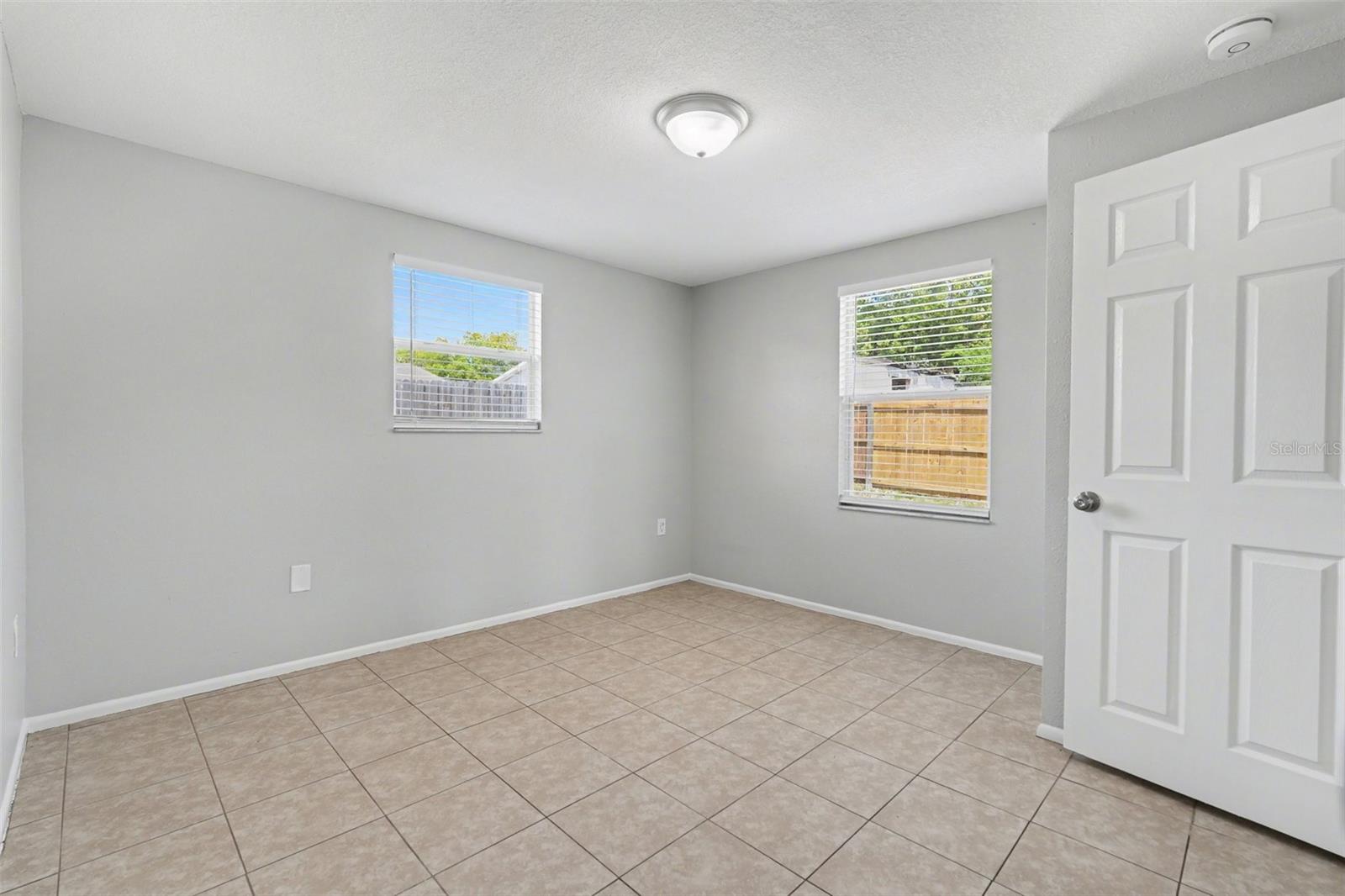 HILLANDALE - Residential