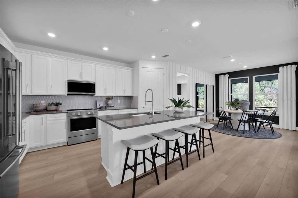 Photo of 308 Fishtail Place, Palm Coast, FL 32164 (MLS # G5116170)