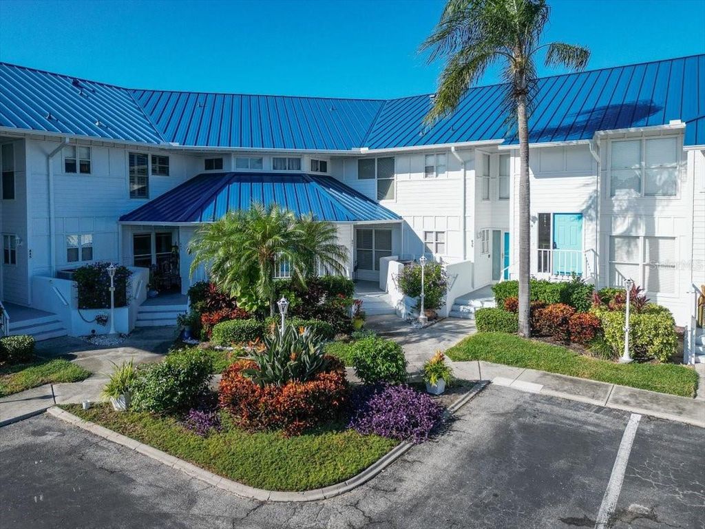 Photo of 841 Audubon Drive #841, Bradenton, FL 34209 (MLS # A4670102)