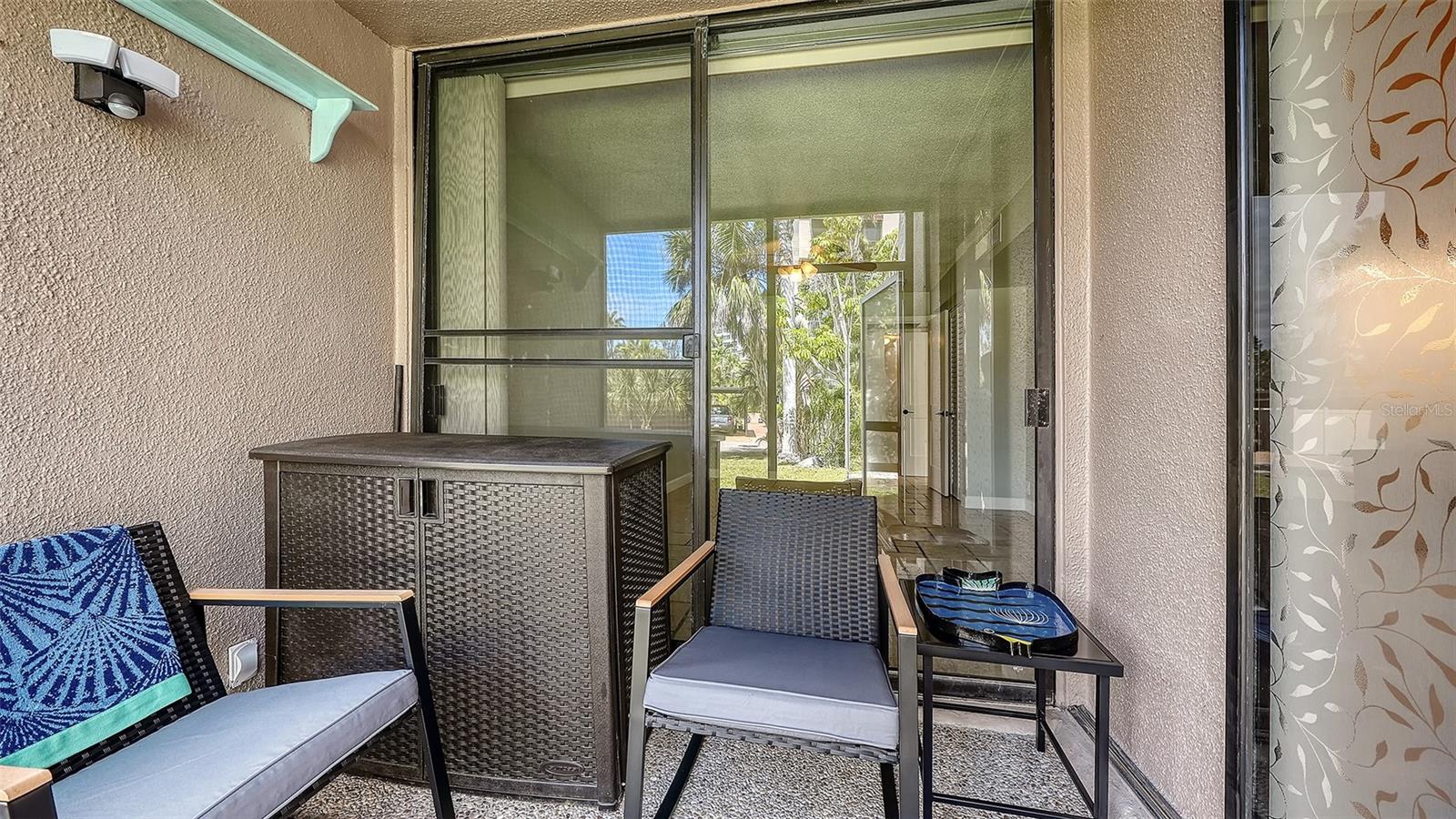 SANDY COVE III - Residential