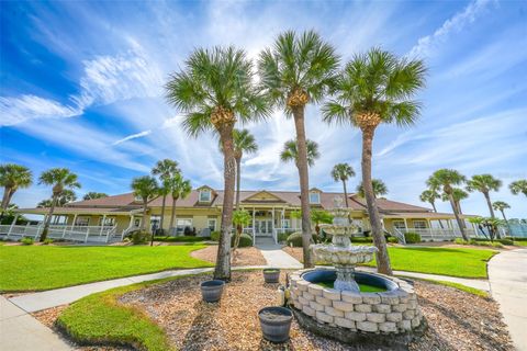 A home in HAINES CITY