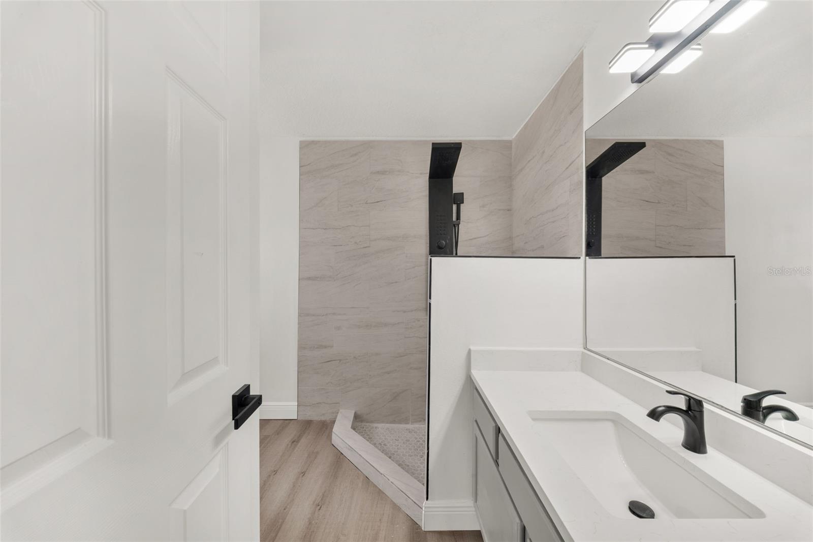 MASCOTTE WORTHINGTON PLACE PH 03 - Residential