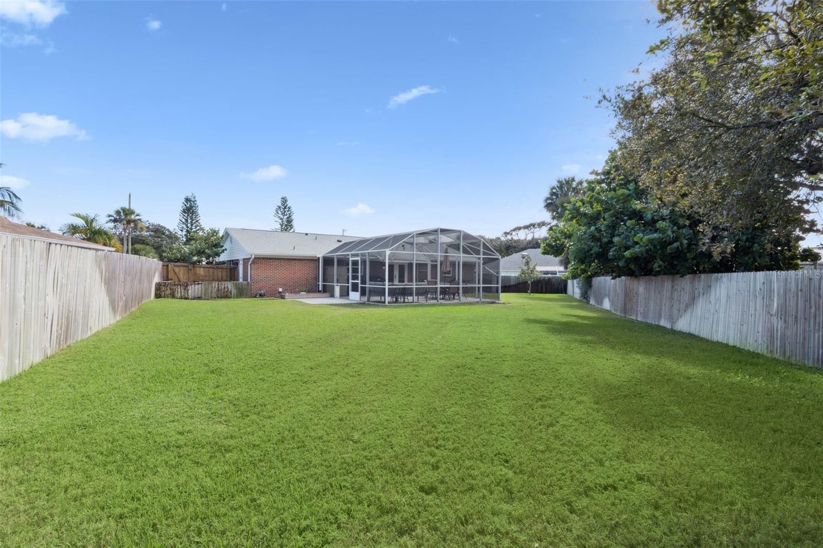 SHADY OAKS - Residential