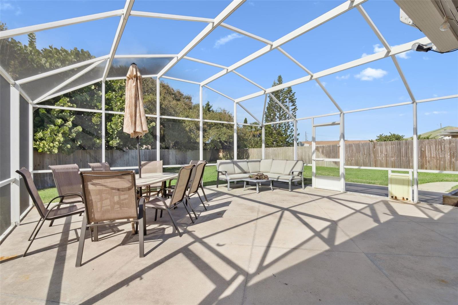 SHADY OAKS - Residential