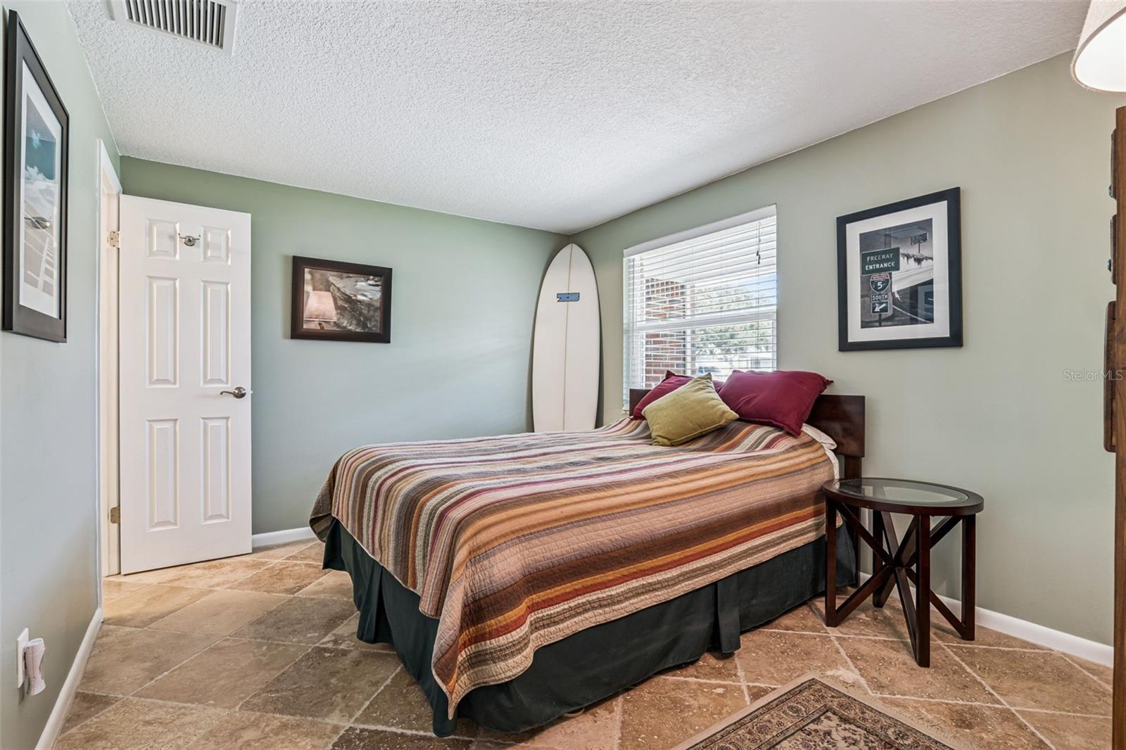 SHADY OAKS - Residential