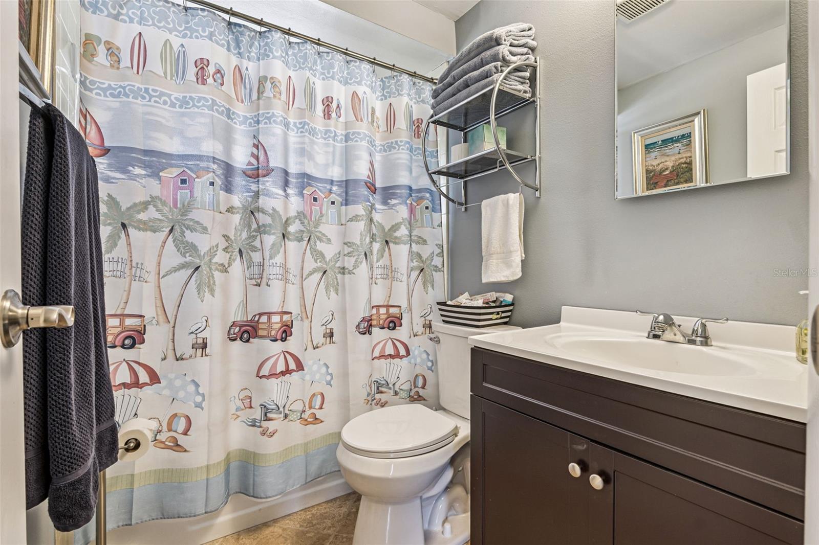 SHADY OAKS - Residential