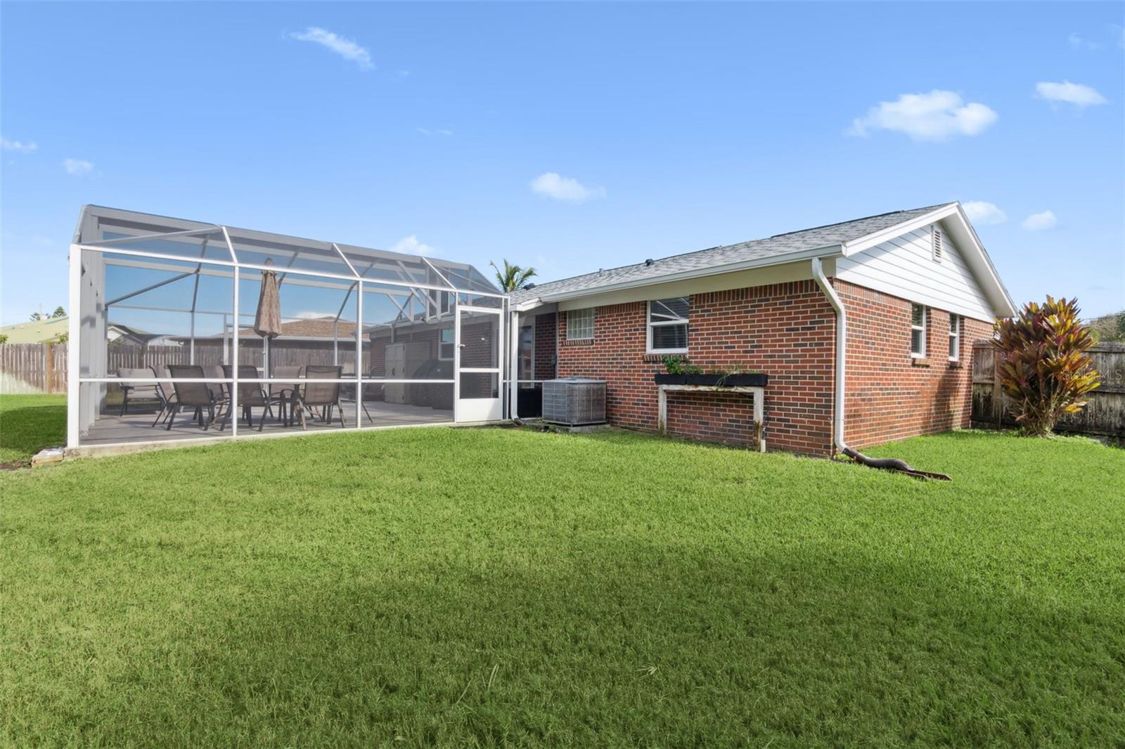 SHADY OAKS - Residential