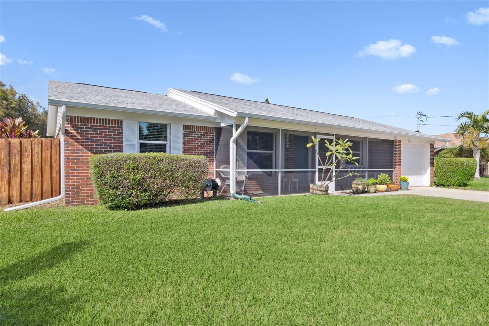 SHADY OAKS - Residential