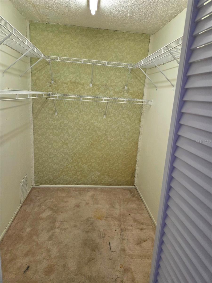 GARDENS THE CONDO - Residential