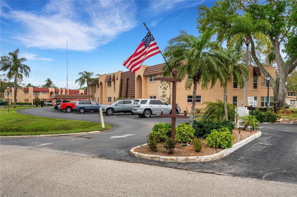 Photo of 115 Aspen Circle #115, Seminole, FL 33777 (MLS # TB8481617)