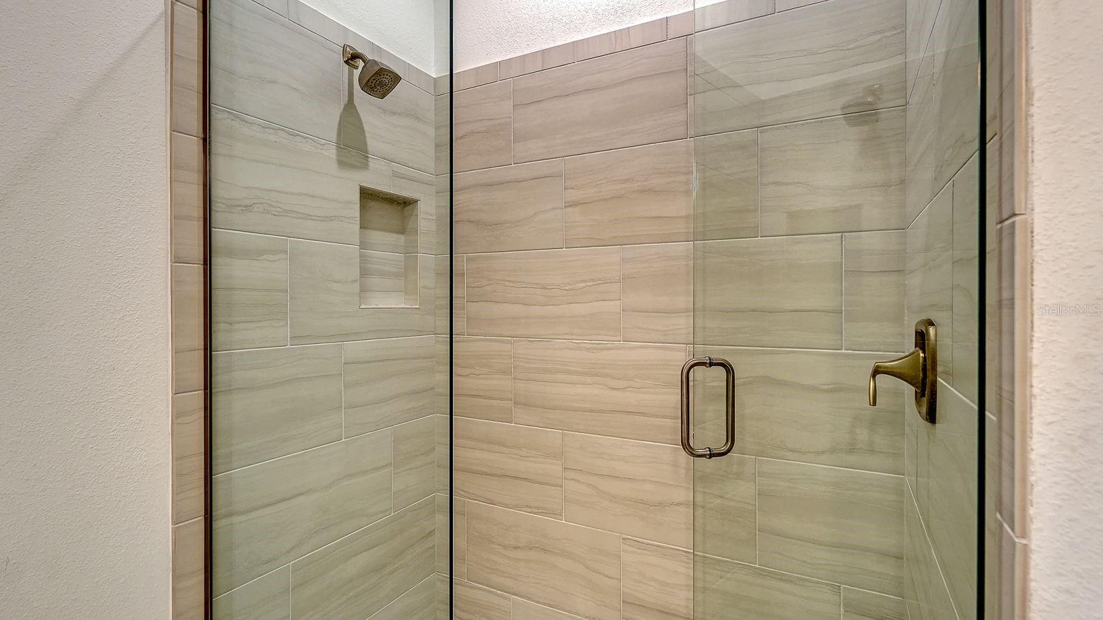 AZARIO ESPLANADE PH II SUBPH C-O - Residential