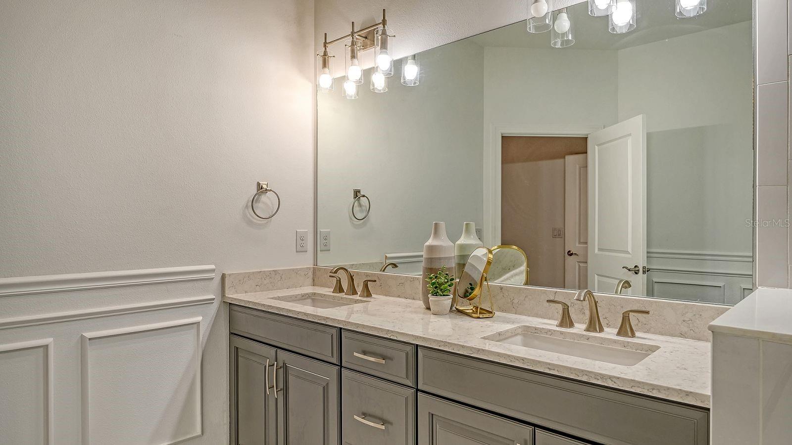 AZARIO ESPLANADE PH II SUBPH C-O - Residential