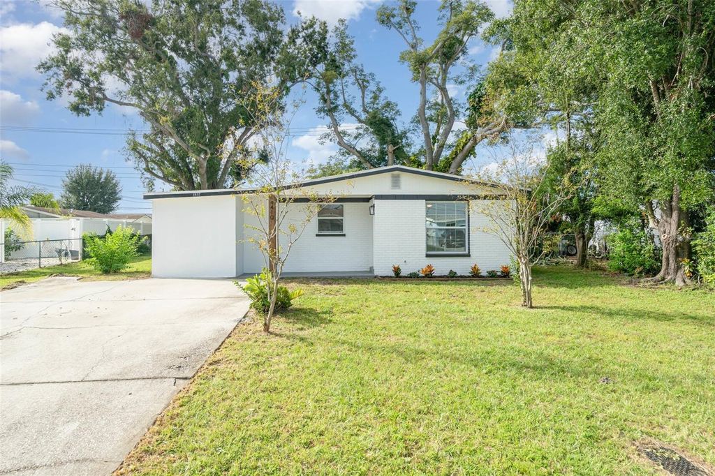 Photo of 4410 W Fern Street, Tampa, FL 33614 (MLS # TB8433035)