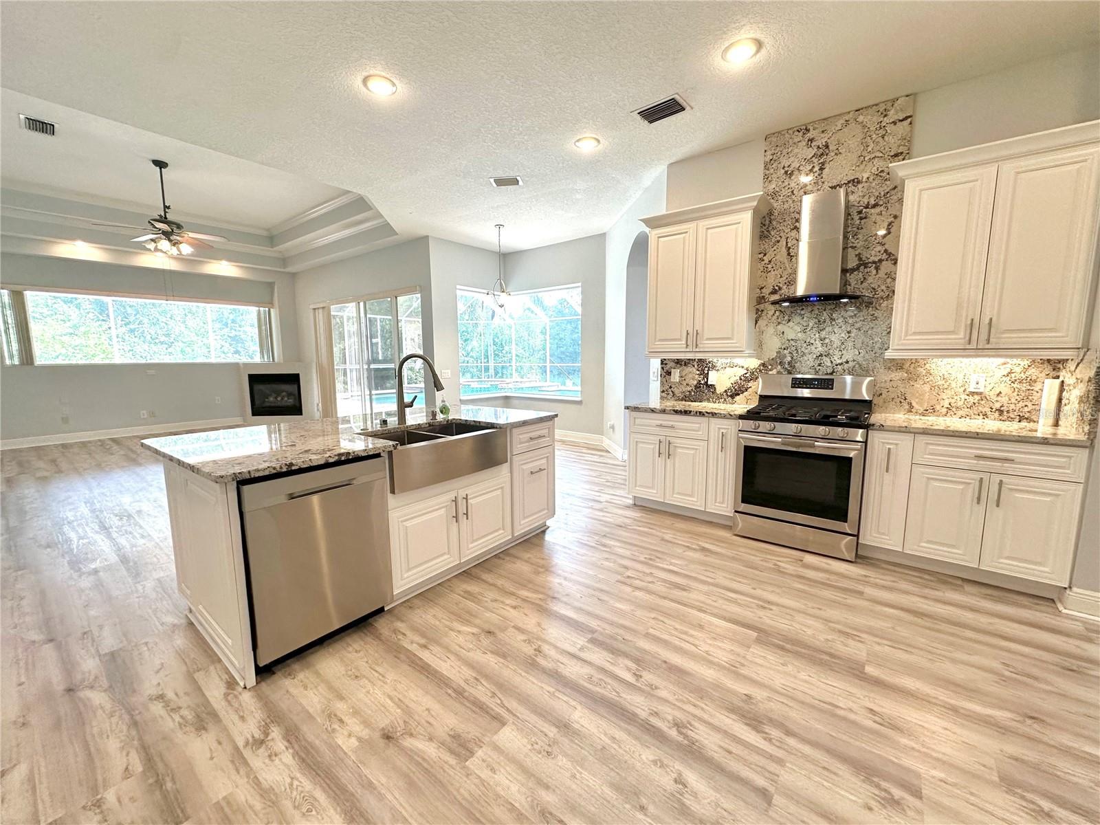 10411 RIVERBURN DRIVE