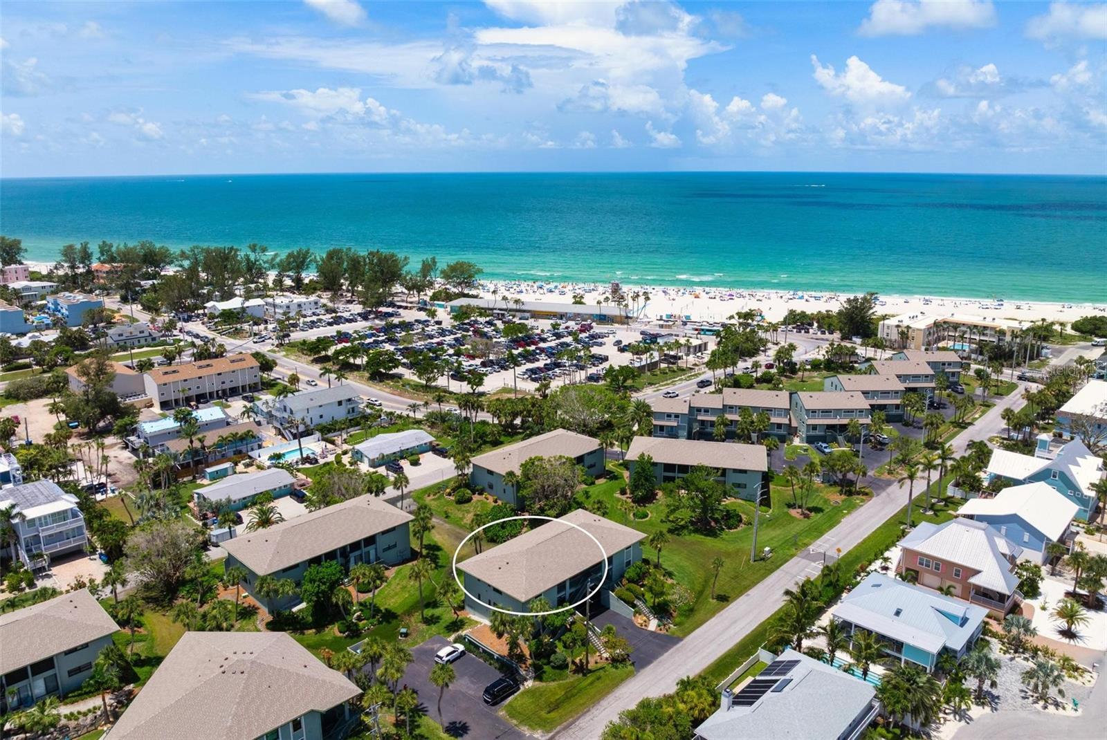 ISLAND VILLAGE - Residential