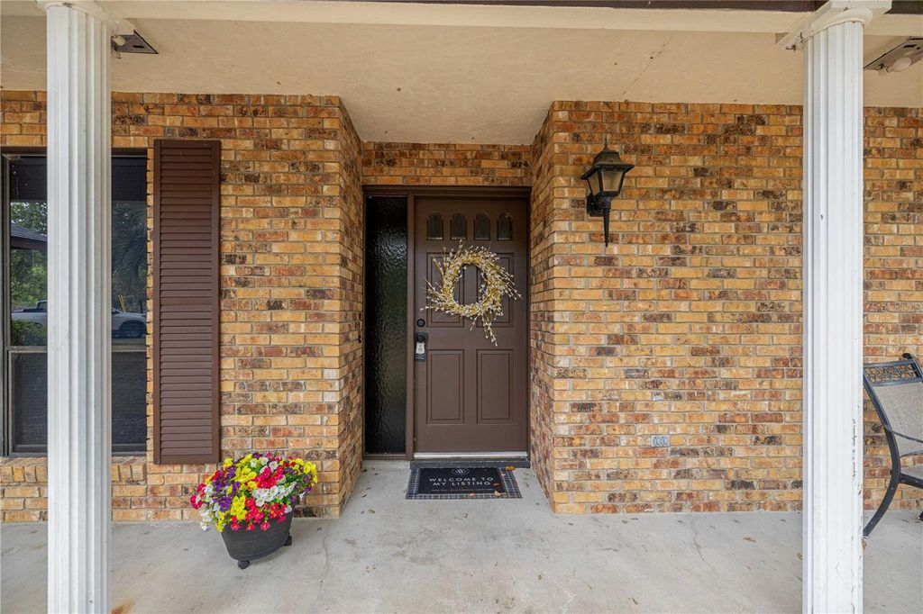 Photo of 9465 SW 200th Court, Dunnellon, FL 34431 (MLS # OM722420)