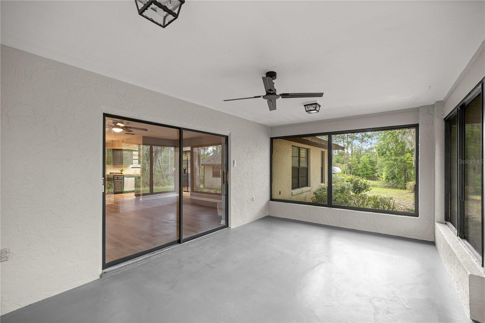 RAINBOW SPGS 04 REP - Residential