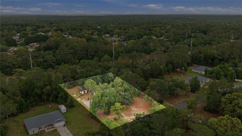 Photo of 9465 SW 200th Court, Dunnellon, FL 34431 (MLS # OM722420)