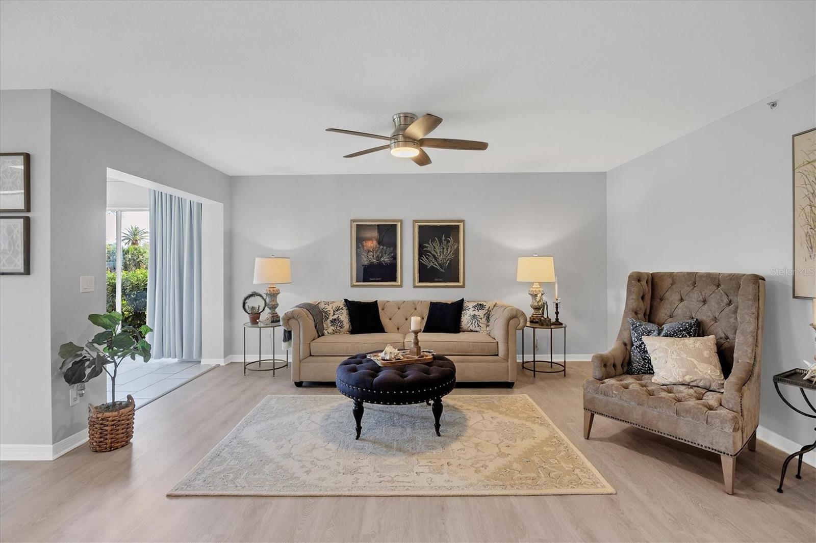 804 MONTROSE DRIVE 103