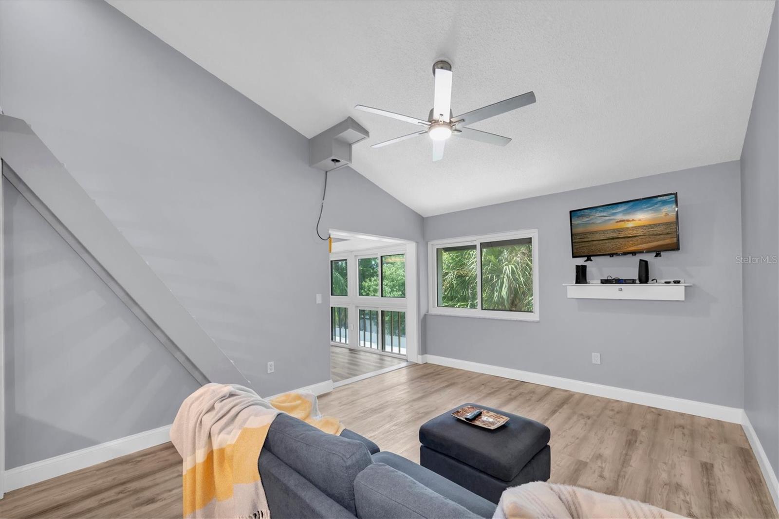 2209 BELLEAIR ROAD C13