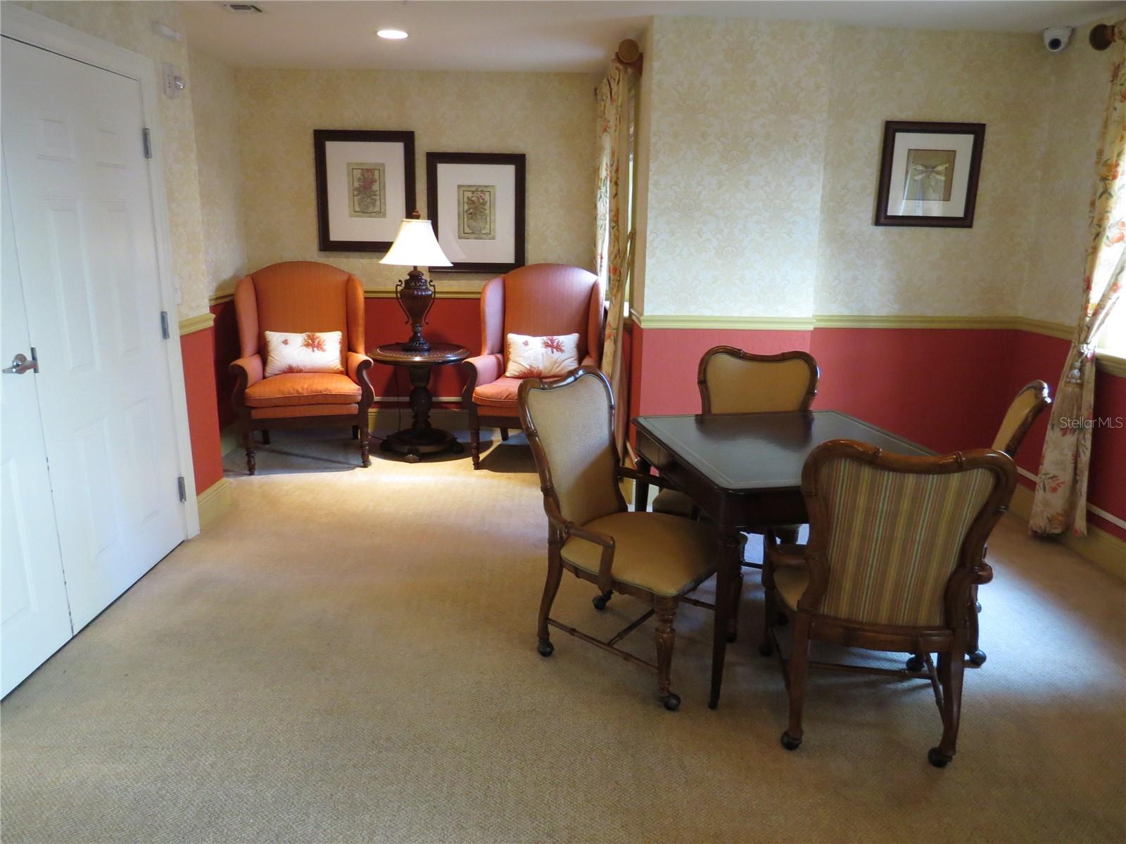 BROADWAY PROMENADE - Residential