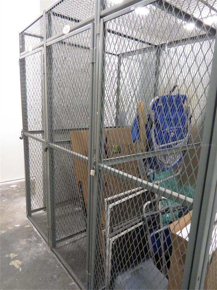 BROADWAY PROMENADE - Residential