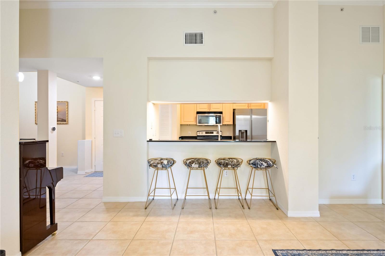 BROADWAY PROMENADE - Residential