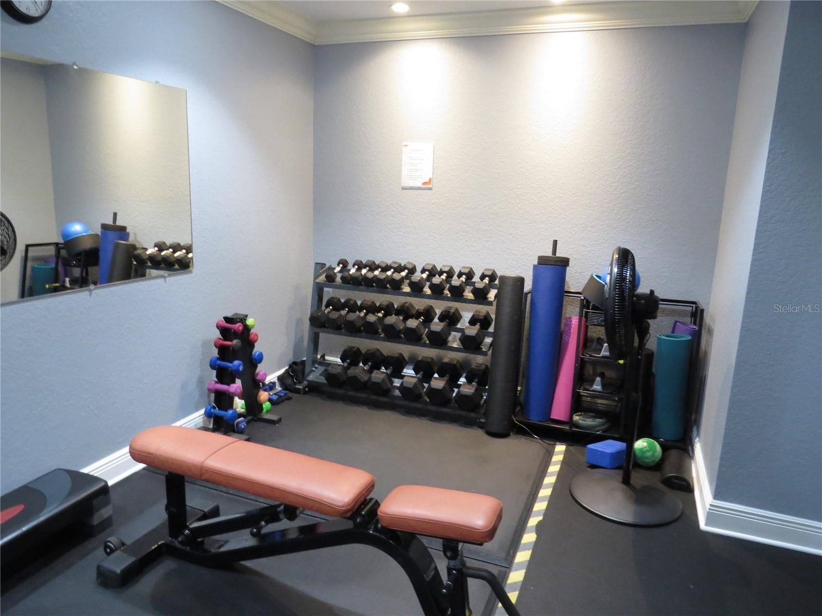 BROADWAY PROMENADE - Residential