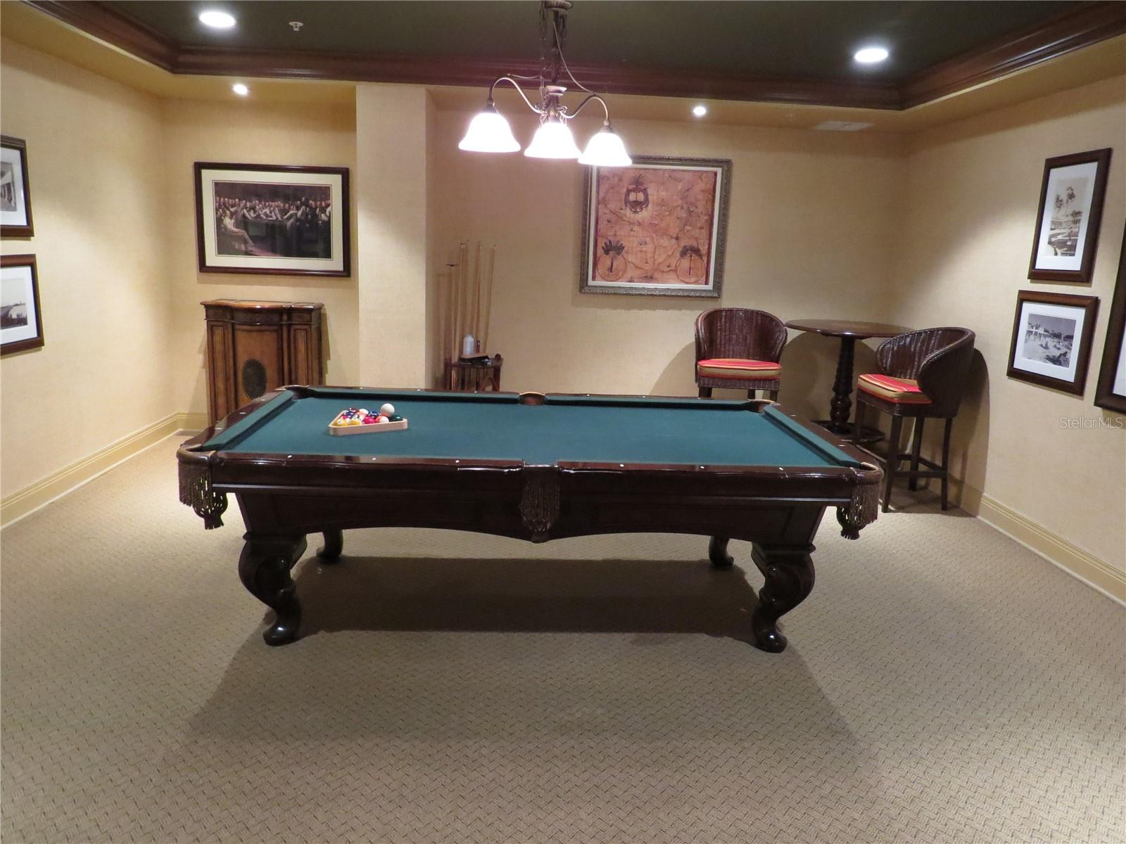 BROADWAY PROMENADE - Residential