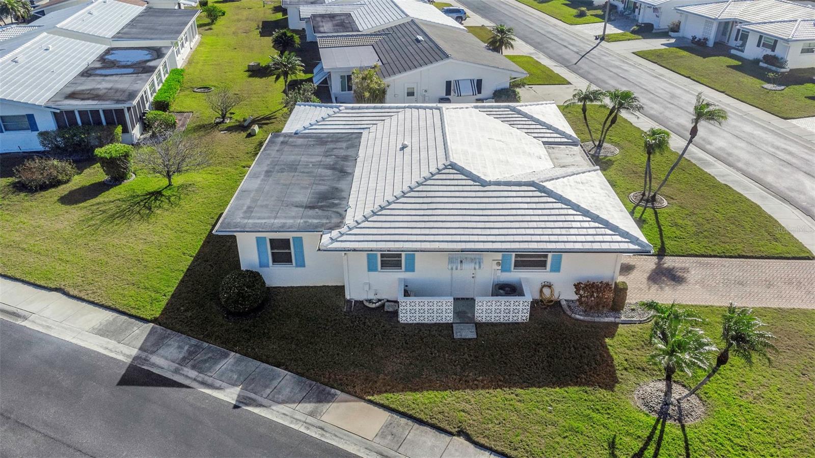 MAINLANDS OF TAMARAC BY THE GULF UNIT 4 CONDO - Residential