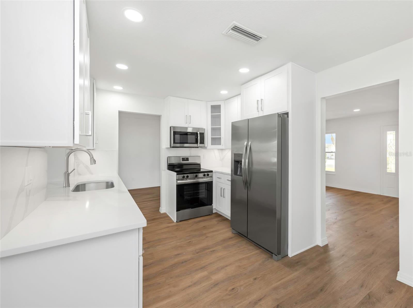 MAINLANDS OF TAMARAC BY THE GULF UNIT 4 CONDO - Residential