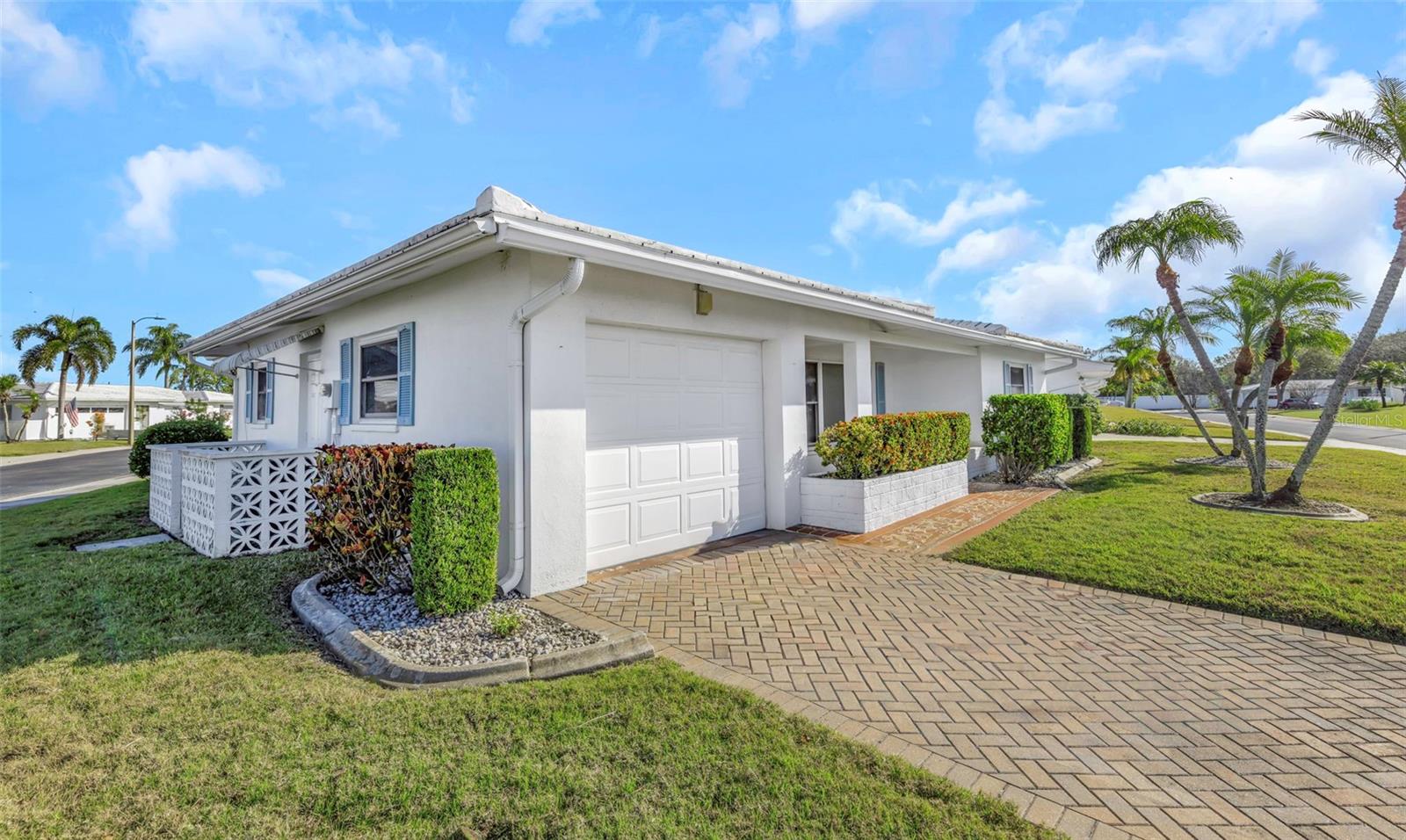 MAINLANDS OF TAMARAC BY THE GULF UNIT 4 CONDO - Residential