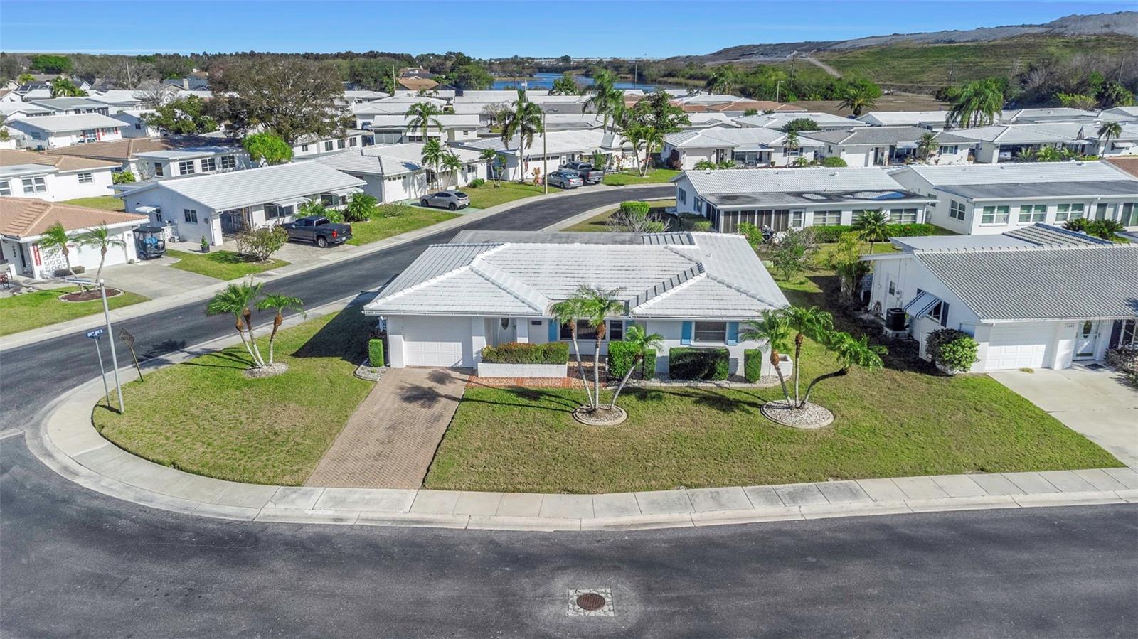 MAINLANDS OF TAMARAC BY THE GULF UNIT 4 CONDO - Residential