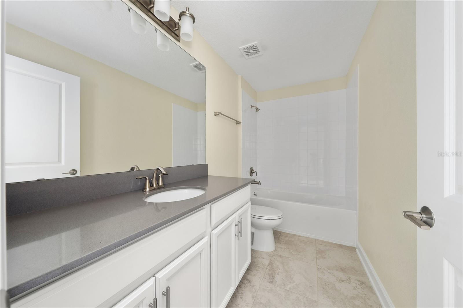 STOREY PK-PH 5 - Residential Lease