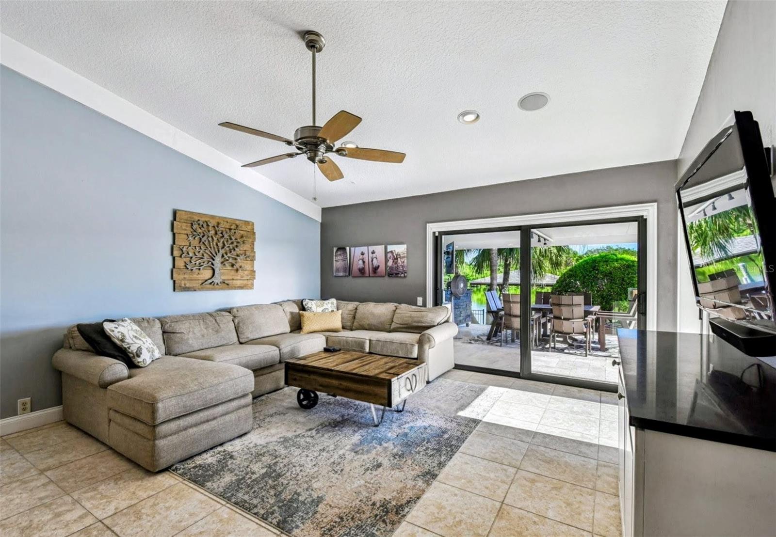 SWEETWATER SUB THIRD ADD - Residential