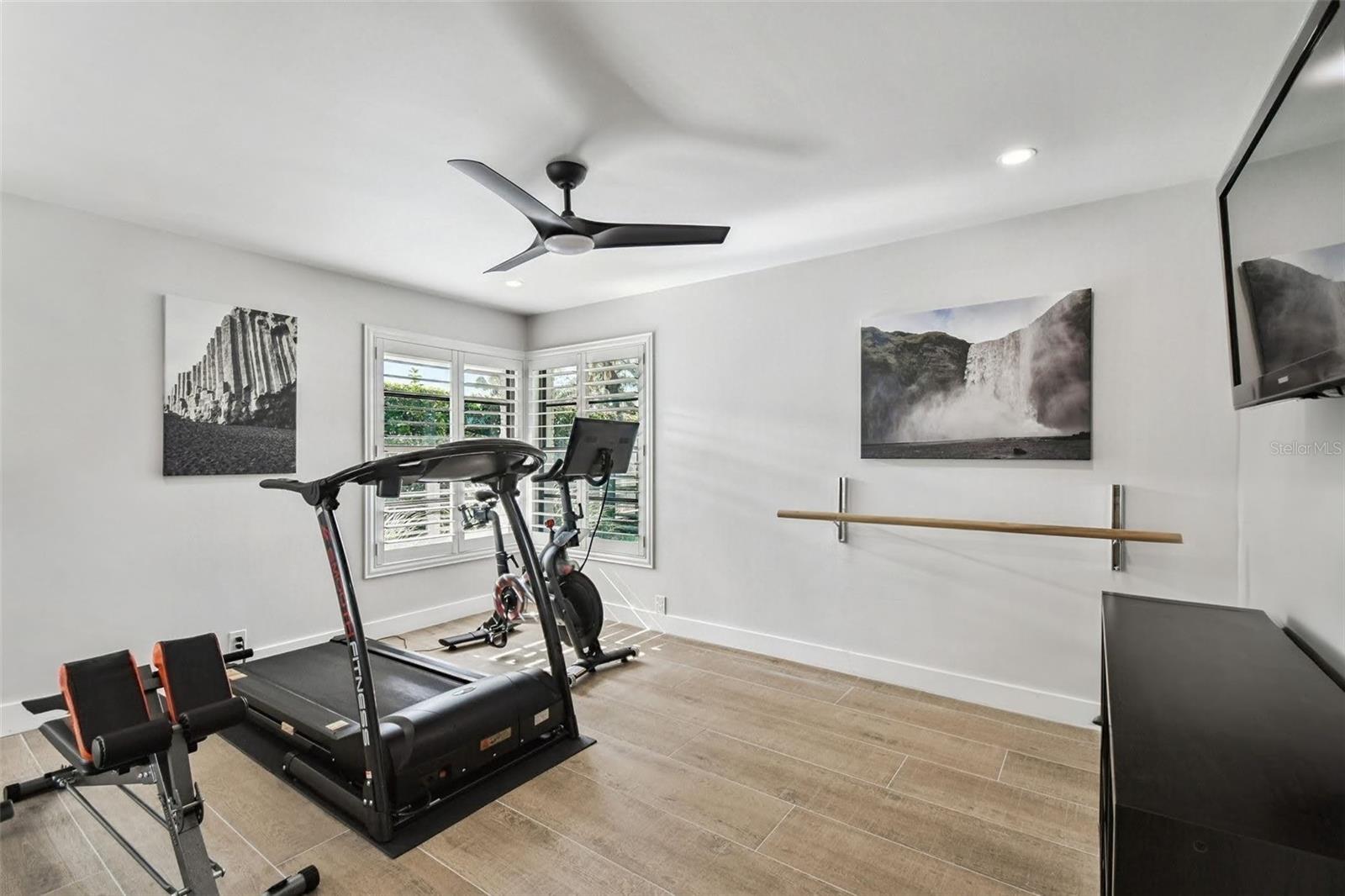 SWEETWATER SUB THIRD ADD - Residential
