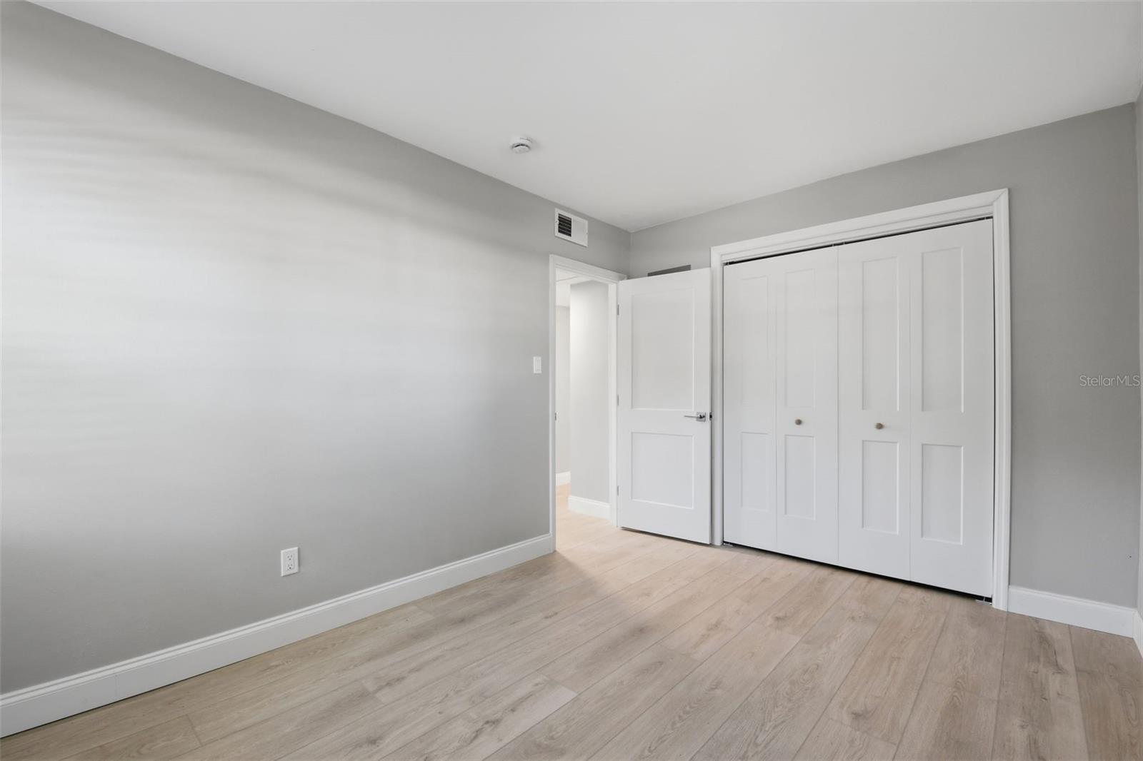 COUNTRY CLUB ADD TO OLDSMAR REV - Residential