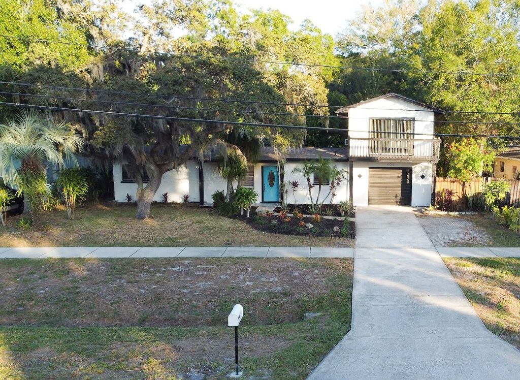 Photo of 405 Shore Drive E, Oldsmar, FL 34677 (MLS # O6393560)