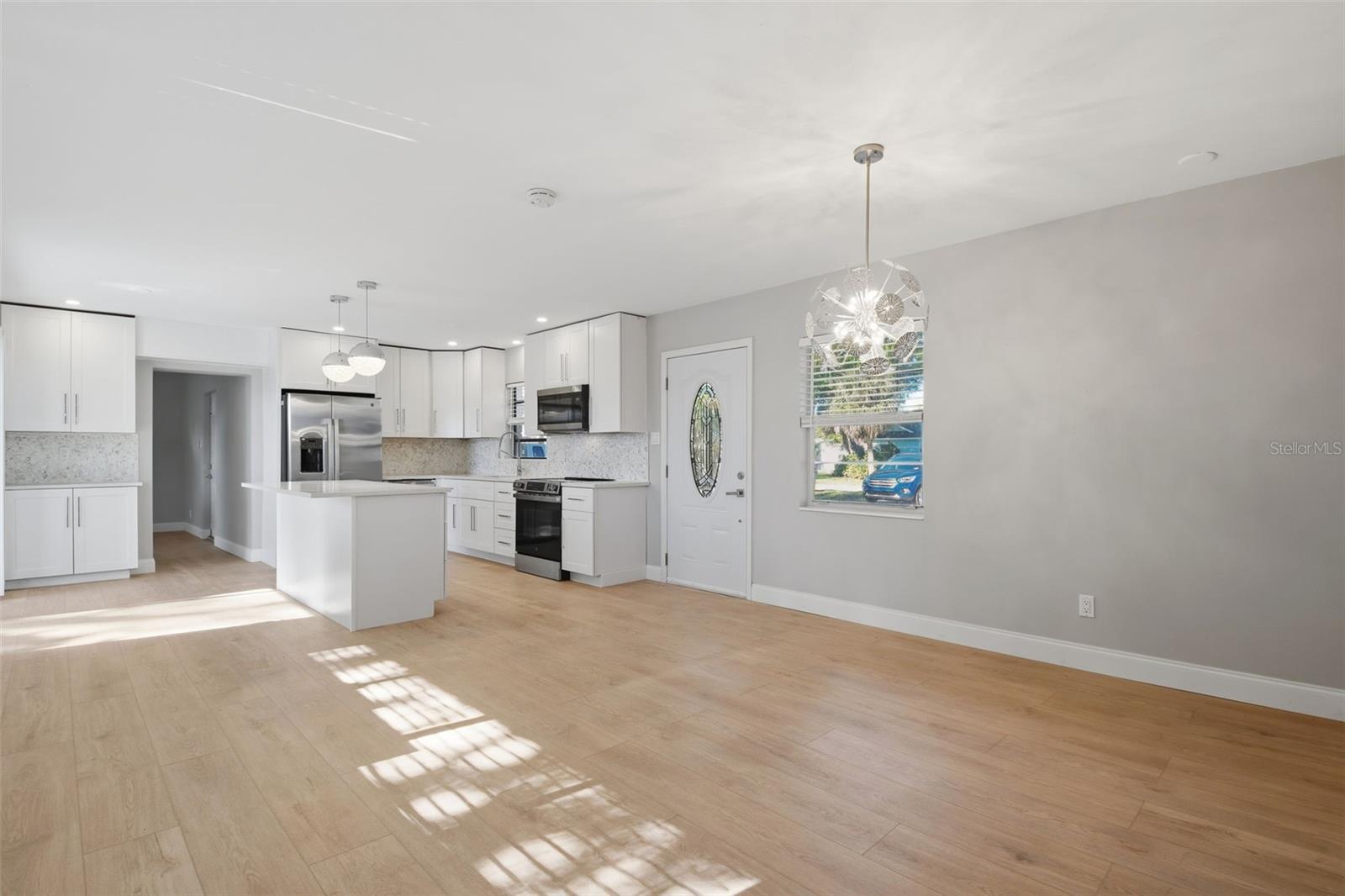 COUNTRY CLUB ADD TO OLDSMAR REV - Residential