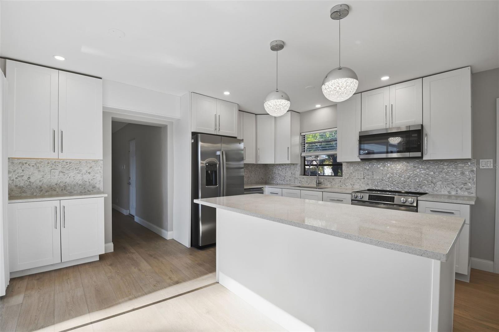 COUNTRY CLUB ADD TO OLDSMAR REV - Residential